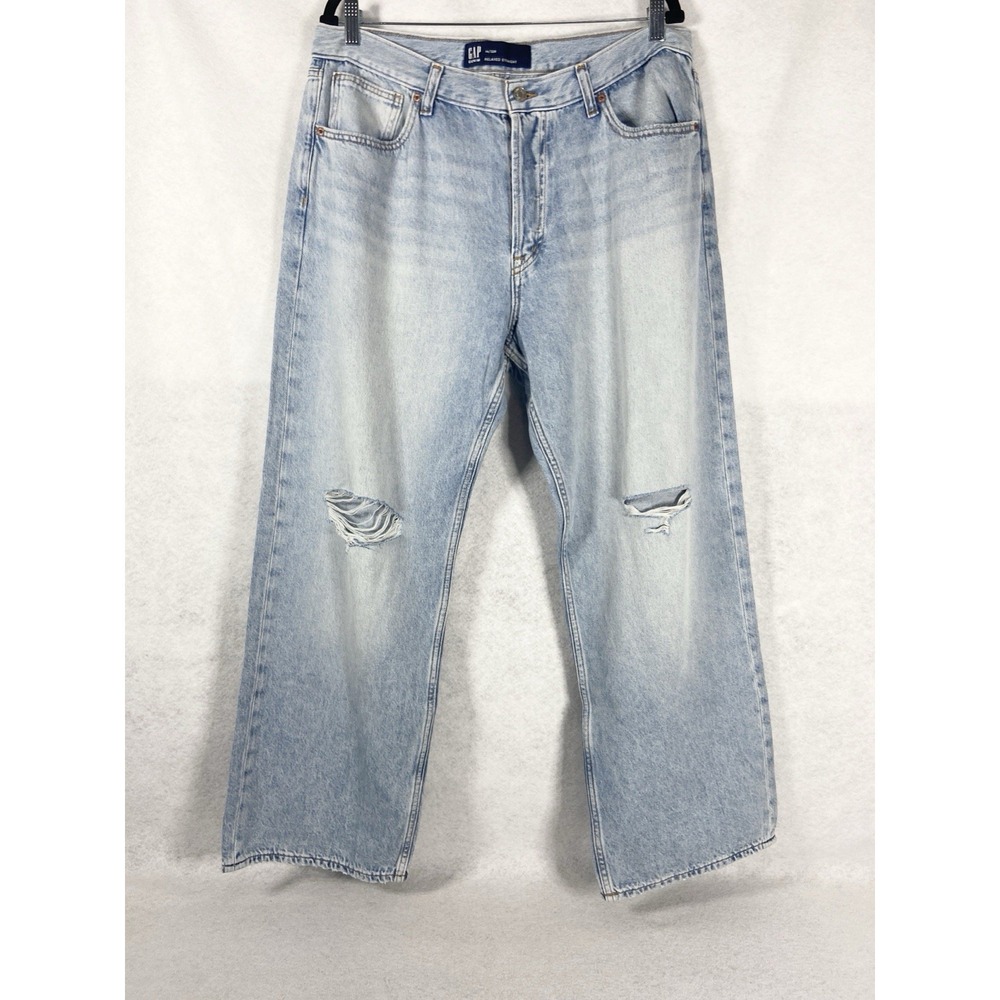 Gap Jeans Women's 14/32R Blue Relaxed Straight Denim Light Wash Distressed NWOT